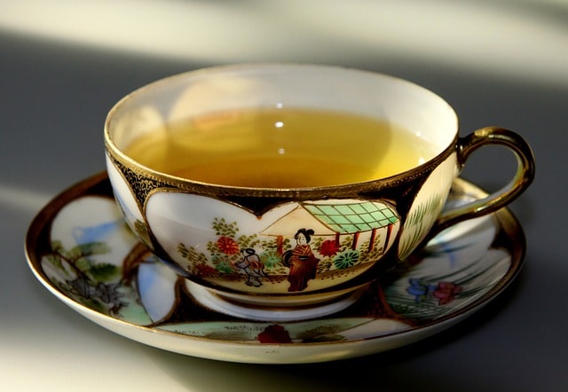 Dink green tea